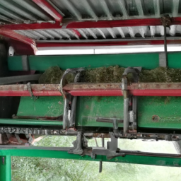 cutting machine for cow feed