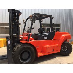 what are forklifts used for